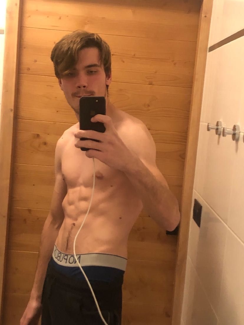 Profil de Rodin, 23 ans, Gay Belgique à Clavier