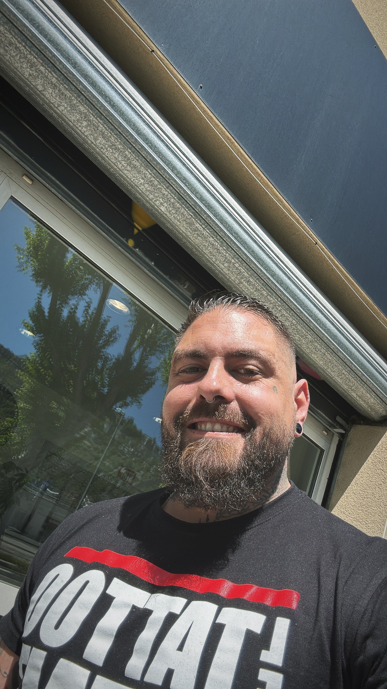 Profil de Edgard, 36 ans, Gay Belgique à Malmedy