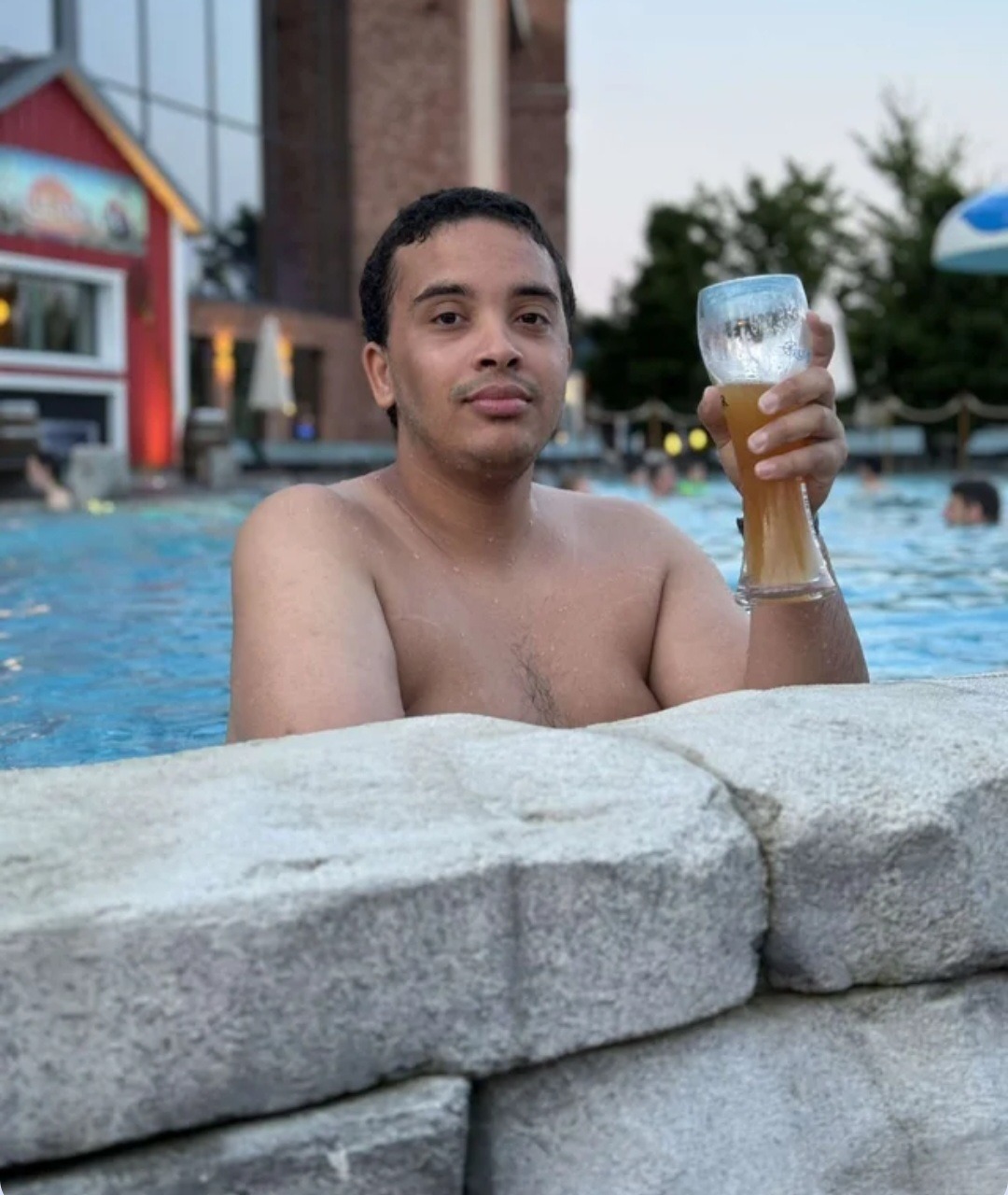 Profil de Yigit, 24 ans, Gay Belgique à Chiny