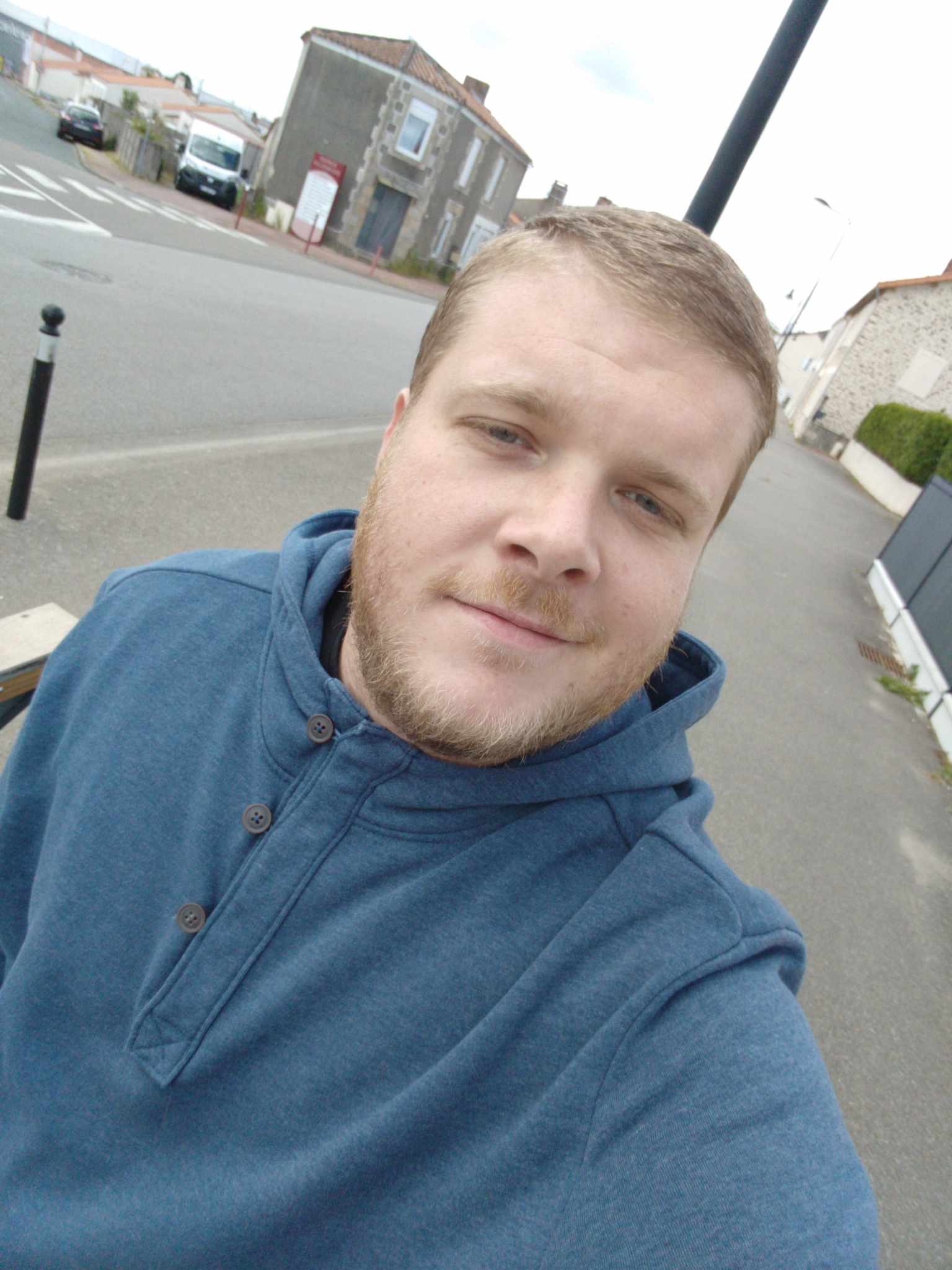Profil de Edy, 29 ans, Gay Belgique à La Panne
