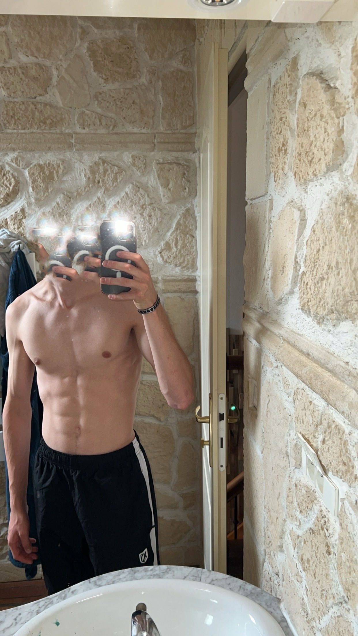 Profil de Sekou, 19 ans, Gay Belgique à Wellen
