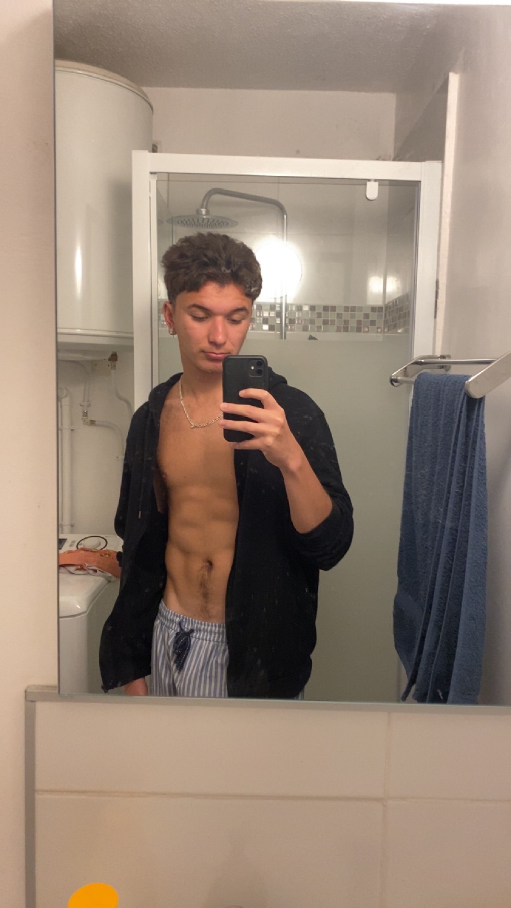 Profil de Boaz, 21 ans, Gay Belgique à Ath