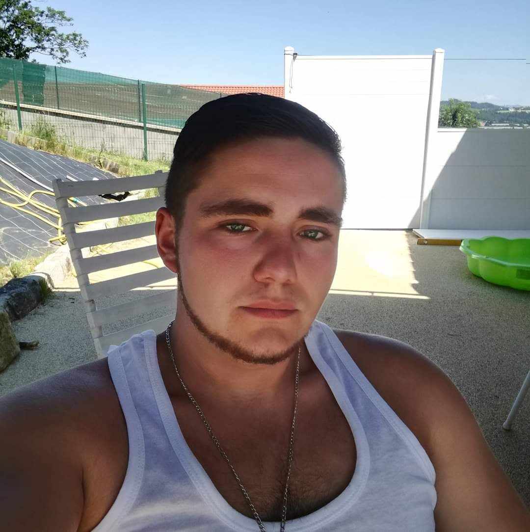 Profil de Vitaly, 27 ans, Gay Belgique à Grez-Doiceau