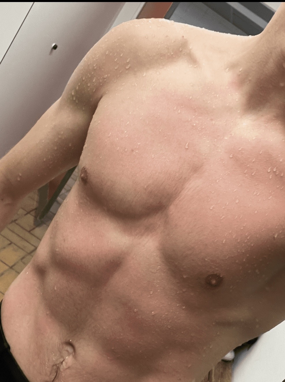 Profil de Precieux, 19 ans, Gay Belgique à Baerle-Duc