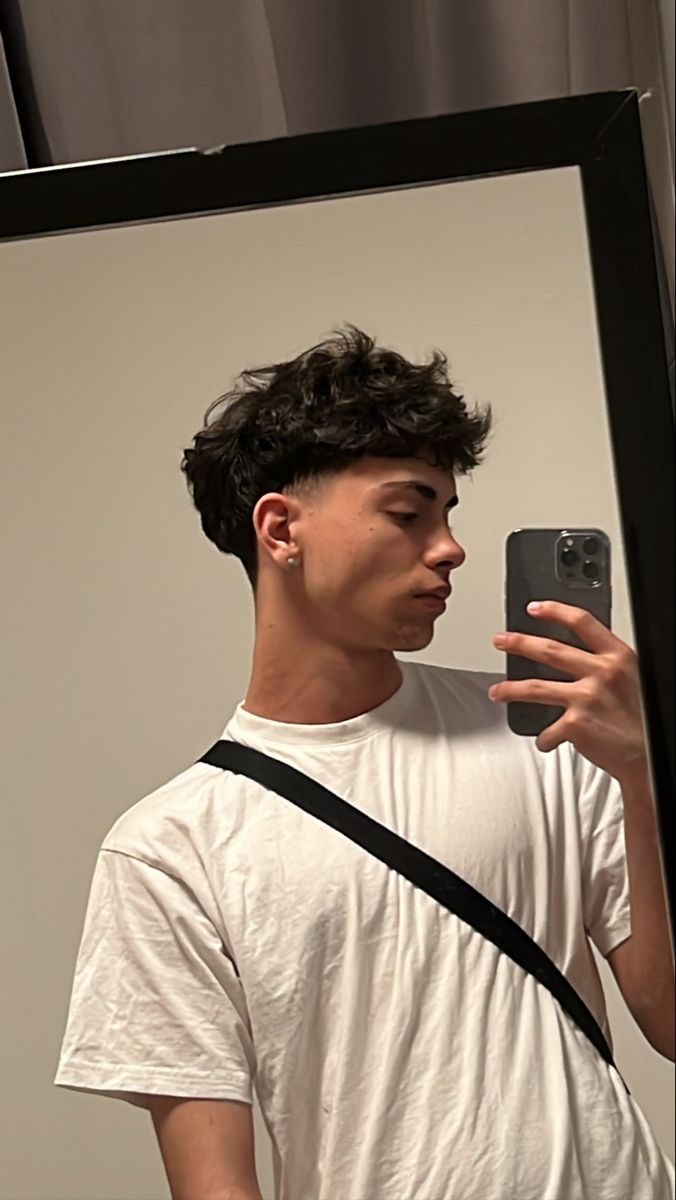 Profil de Fara, 22 ans, Gay Belgique à Nijlen